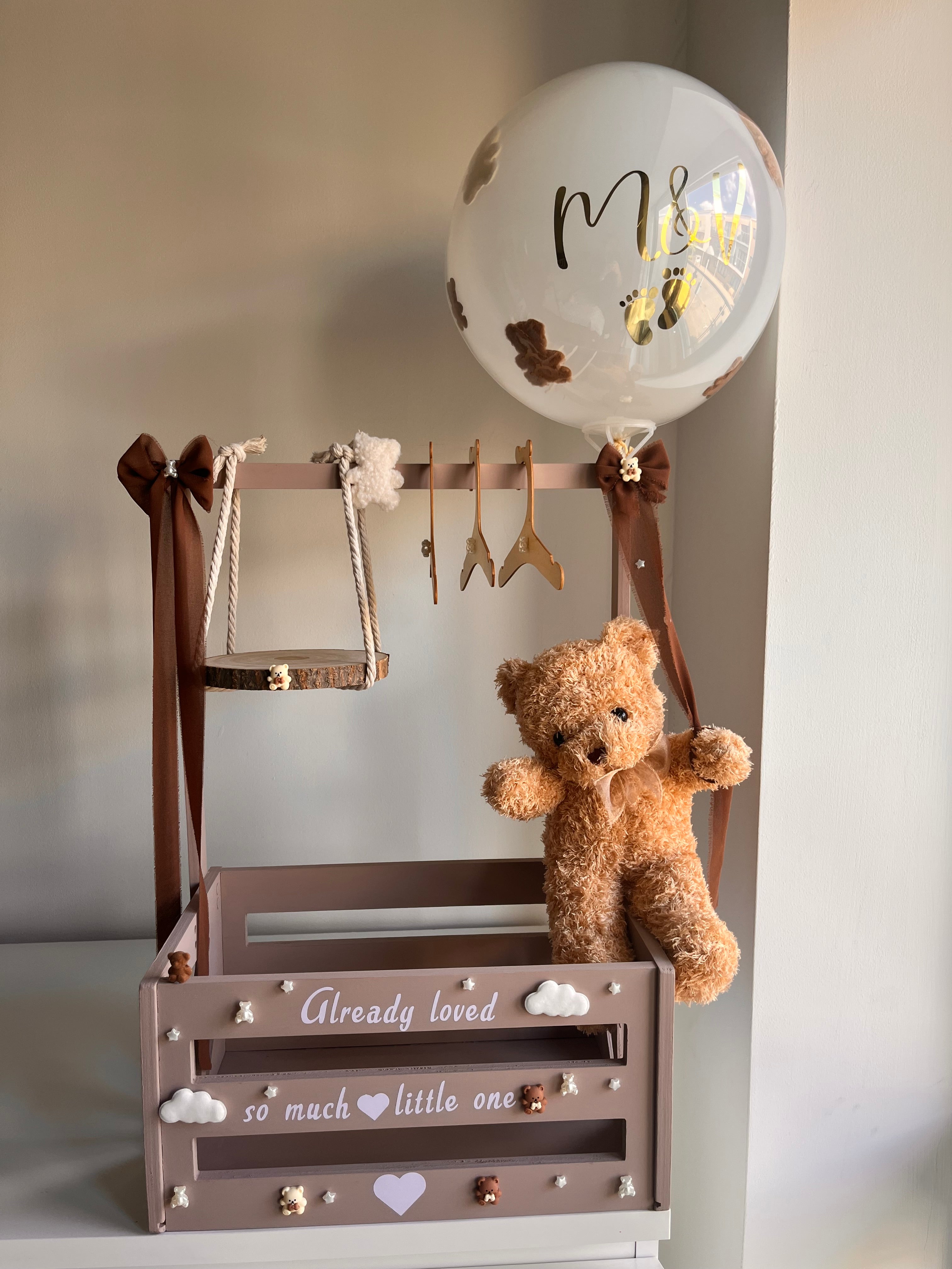 Neutral Baby Hamper