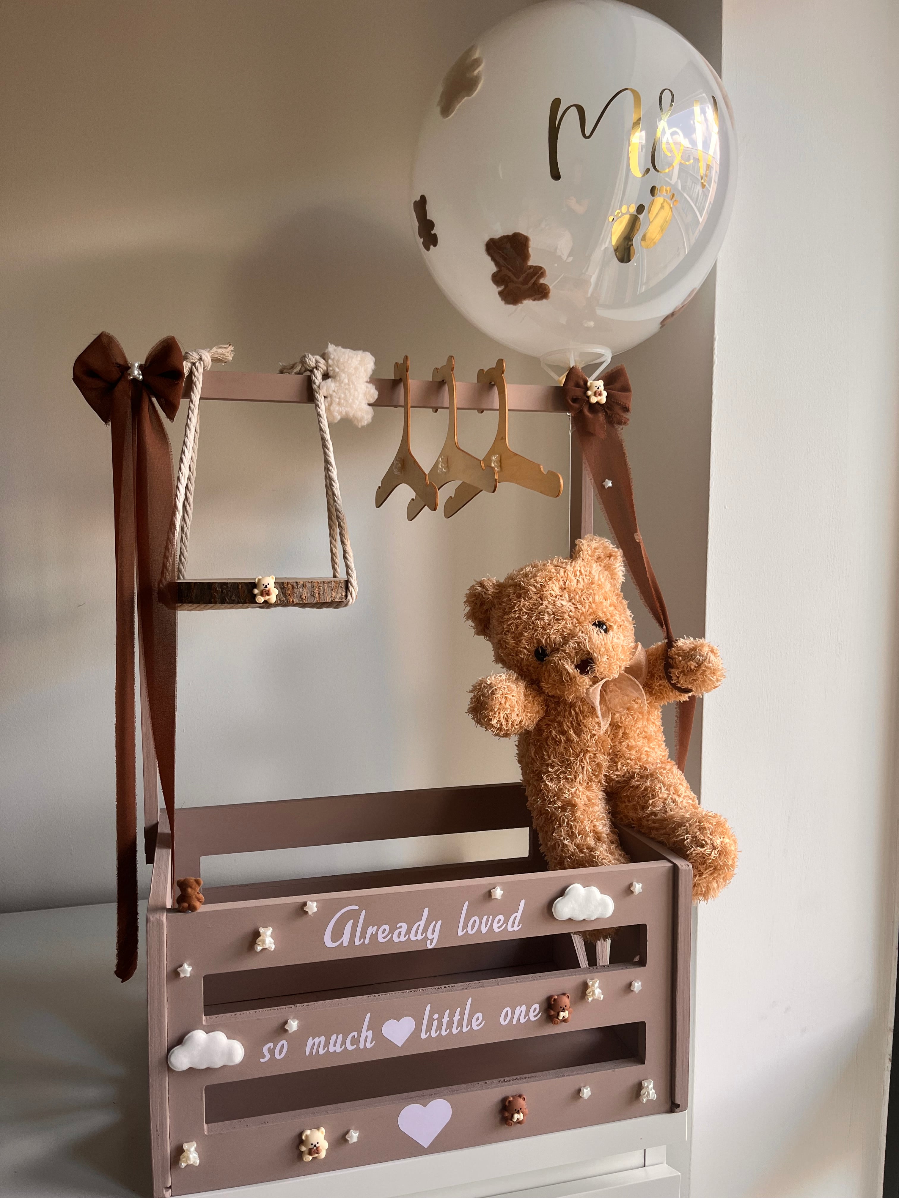 Neutral Baby Hamper